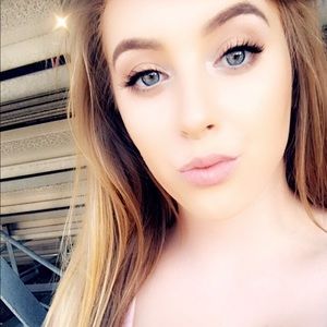 Meet your Posher, Annie